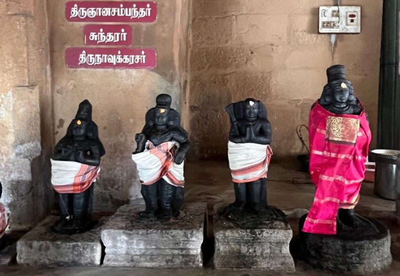 மூவர் மற்றும் செட்டிப் பெண் சிலை