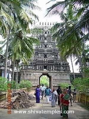 5 நிலை இராஜகோபுரம் - உள்ளிருந்து தோற்றம்