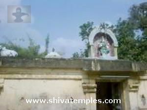 அம்பாள் சந்நிதிக்குச் செல்லும் வழி