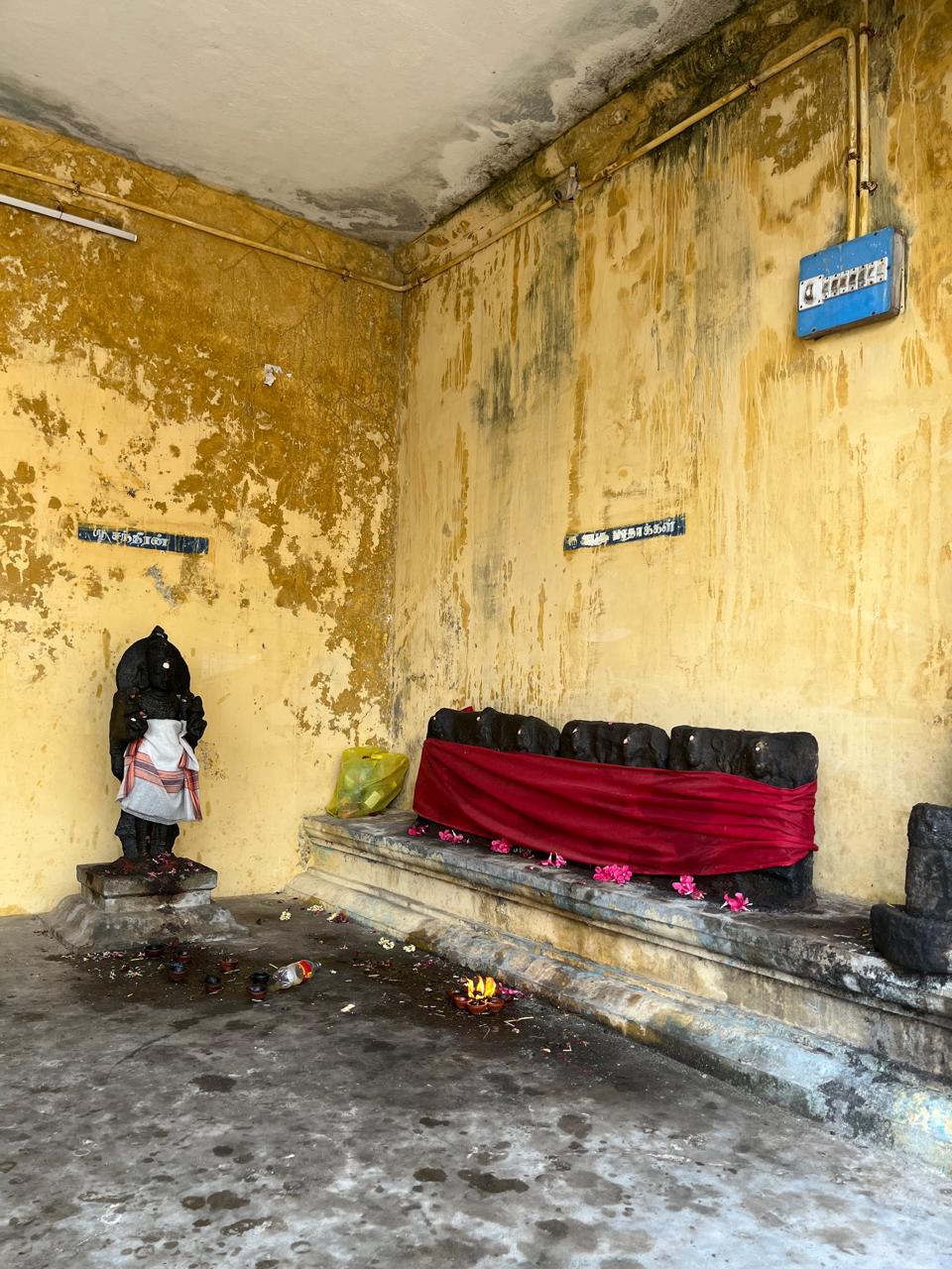 ஒரே கல்லில் ஆன சப்தமாதர்கள்
