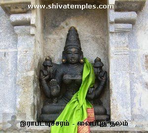 2-வது நுழைவாயில் மாடத்தில் சரஸ்வதி